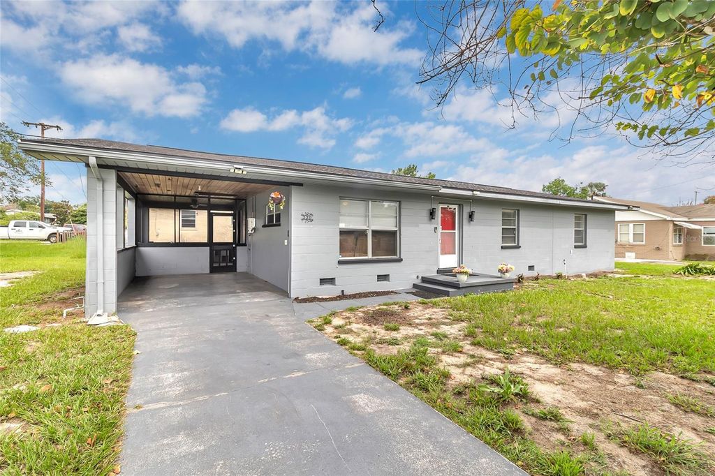 320 S SEMINOLE AVENUE, Lake Alfred, FL 33850