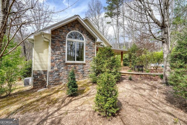 339 Henderson Road, Young Harris, GA 30582