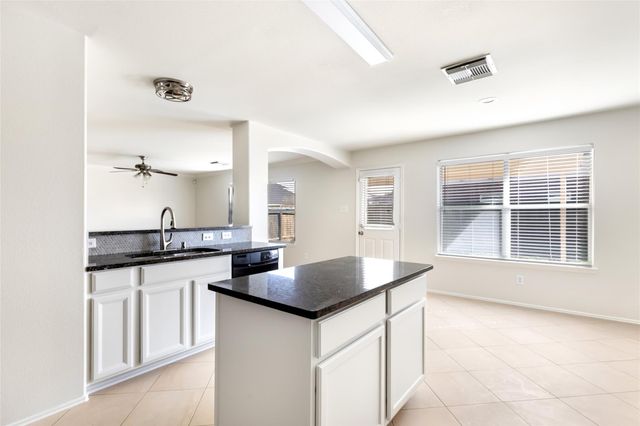 1606 Wooded Acres Drive, Humble, TX 77396