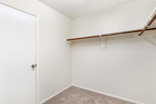 1606 Wooded Acres Drive, Humble, TX 77396