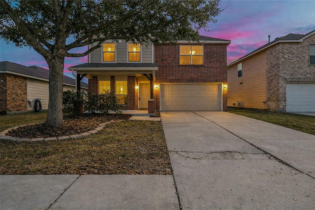 1606 Wooded Acres Drive, Humble, TX 77396