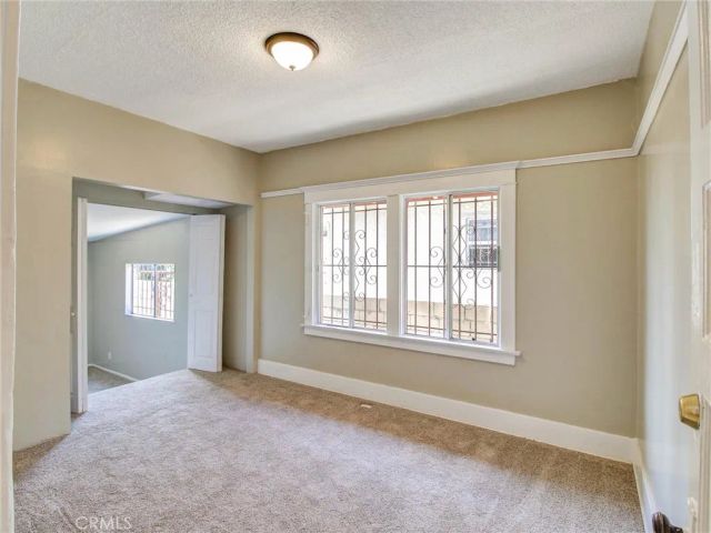 3021 5th, Los Angeles, CA 90018