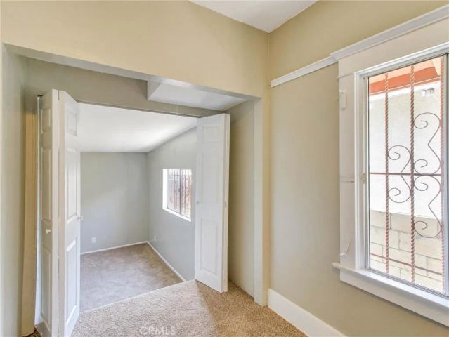 3021 5th, Los Angeles, CA 90018