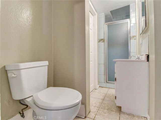3021 5th, Los Angeles, CA 90018
