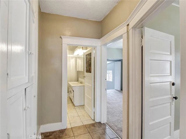 3021 5th, Los Angeles, CA 90018