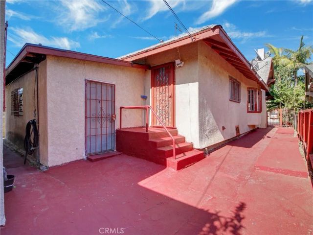 3021 5th, Los Angeles, CA 90018