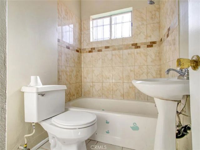 3021 5th, Los Angeles, CA 90018