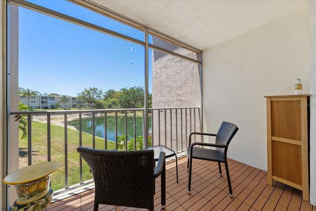 948 VIRGINIA STREET 207, Dunedin, FL 34698