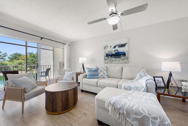 948 VIRGINIA STREET 207, Dunedin, FL 34698
