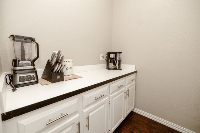 2001 Woven Trail, Lewisville, TX 75067