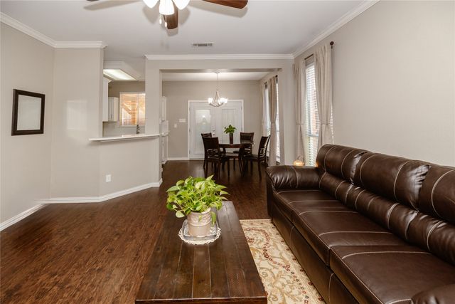 2001 Woven Trail, Lewisville, TX 75067