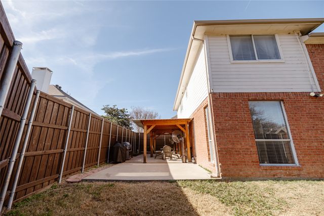 2001 Woven Trail, Lewisville, TX 75067