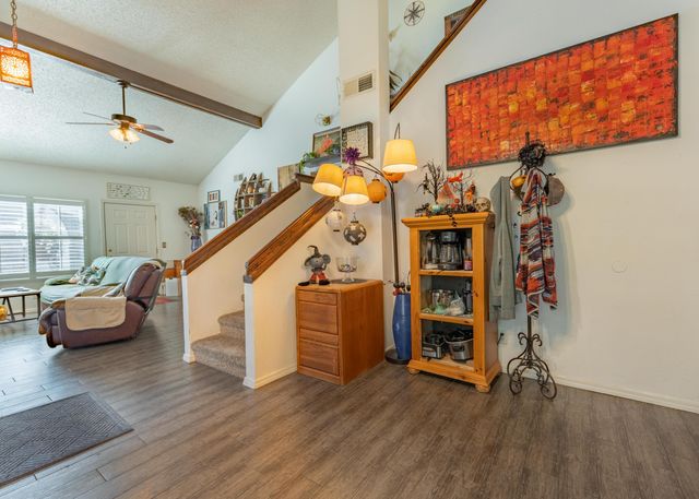 1145 E Ferguson Avenue, Visalia, CA 93292