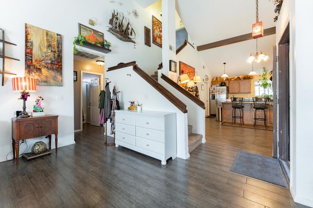 1145 E Ferguson Avenue, Visalia, CA 93292