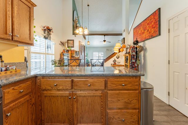 1145 E Ferguson Avenue, Visalia, CA 93292