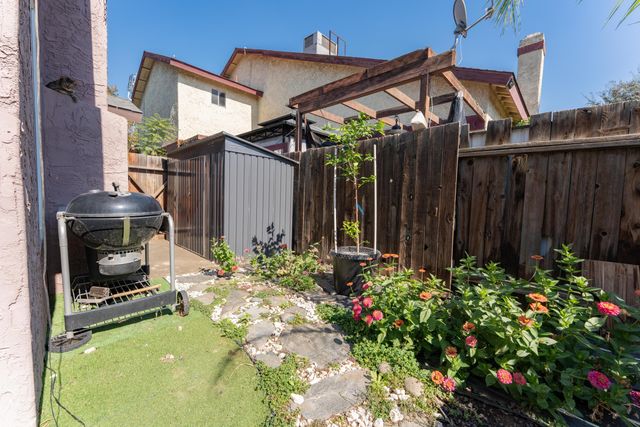 1145 E Ferguson Avenue, Visalia, CA 93292