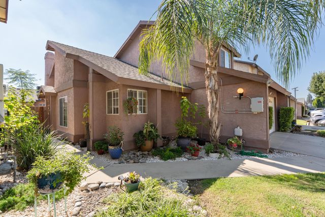 1145 E Ferguson Avenue, Visalia, CA 93292