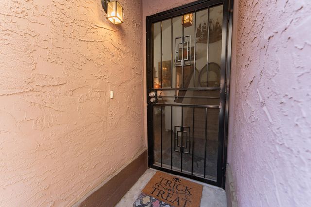 1145 E Ferguson Avenue, Visalia, CA 93292