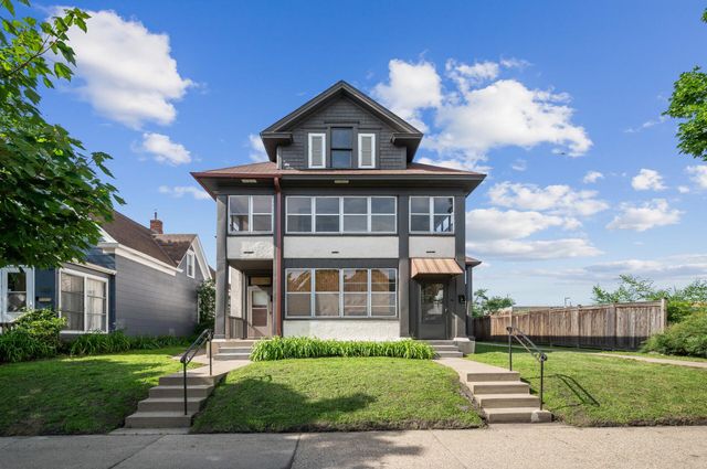909 22nd Avenue NE, Minneapolis, MN 55418