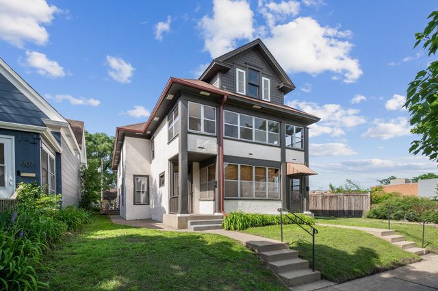 909 22nd Avenue NE, Minneapolis, MN 55418