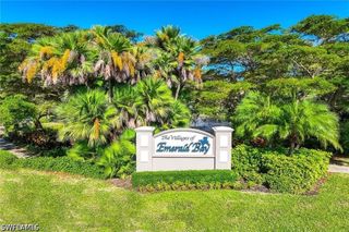 386 Emerald Bay CIR G5, Naples, FL 34110