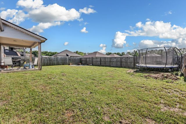 744 Tidwell Dr, Clarksville, TN 37042