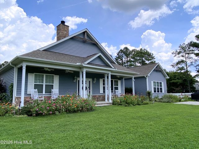 188 Shagbark Road, West End, NC 27376