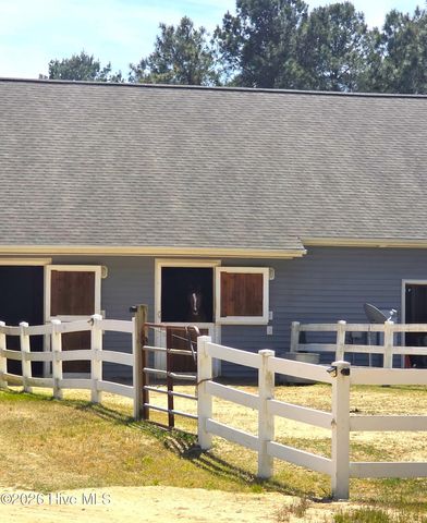 188 Shagbark Road, West End, NC 27376