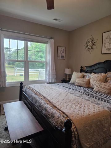 188 Shagbark Road, West End, NC 27376