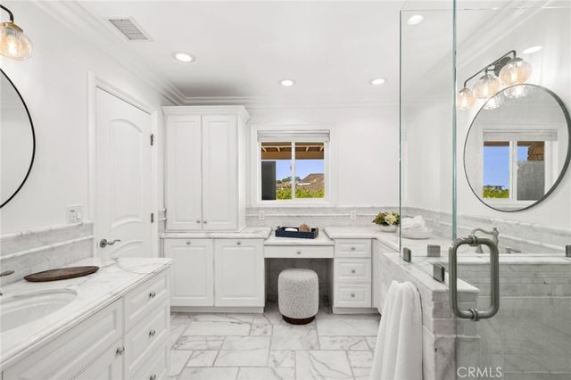 15 Curl Drive, Corona Del Mar, CA 92625