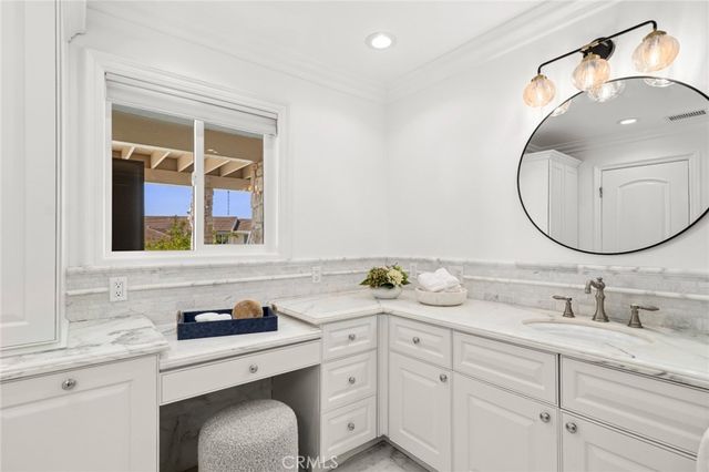 15 Curl Drive, Corona Del Mar, CA 92625