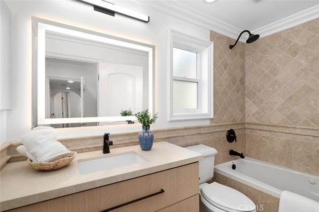 15 Curl Drive, Corona Del Mar, CA 92625