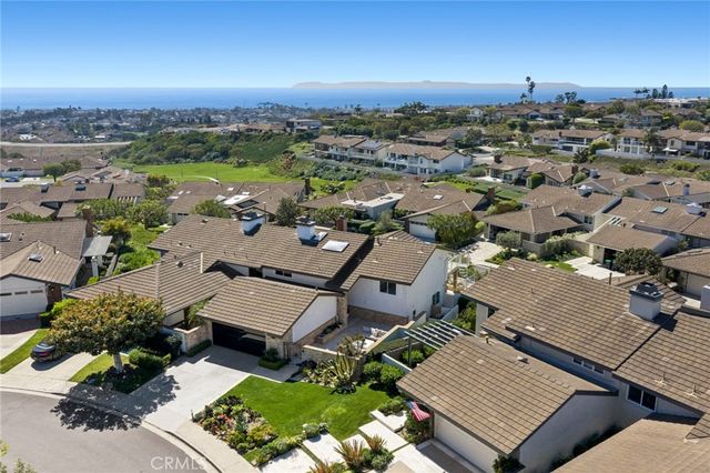 15 Curl Drive, Corona Del Mar, CA 92625