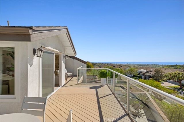 15 Curl Drive, Corona Del Mar, CA 92625