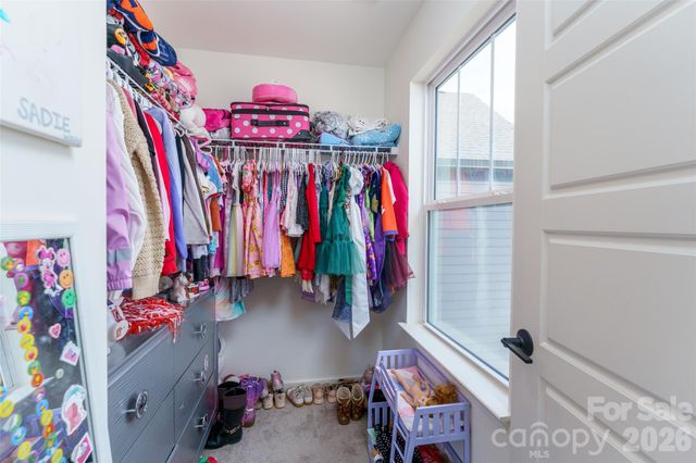 937 Canopy Falls Lane, York, SC 29745