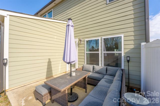 937 Canopy Falls Lane, York, SC 29745