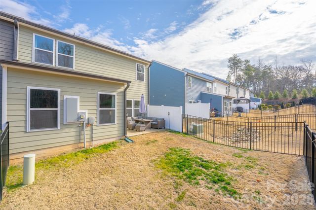 937 Canopy Falls Lane, York, SC 29745