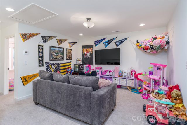 937 Canopy Falls Lane, York, SC 29745