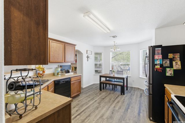 3417 WHISPER BLF, Schertz, TX 78108