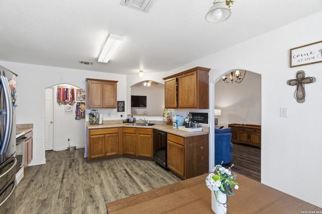 3417 WHISPER BLF, Schertz, TX 78108