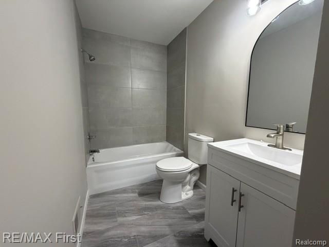 4225 Grace Avenue, Wayne, MI 48184