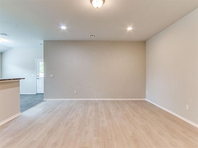 441 NE 19th Place, Newcastle, OK 73065