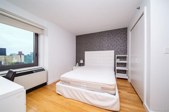 39-16 Prince Street PHB, Flushing, NY 11354