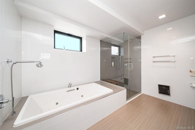 39-16 Prince Street PHB, Flushing, NY 11354
