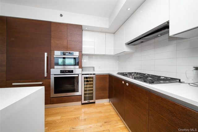 39-16 Prince Street PHB, Flushing, NY 11354