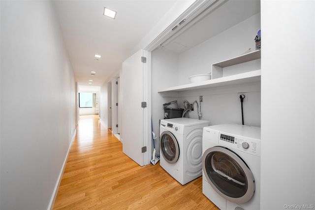 39-16 Prince Street PHB, Flushing, NY 11354