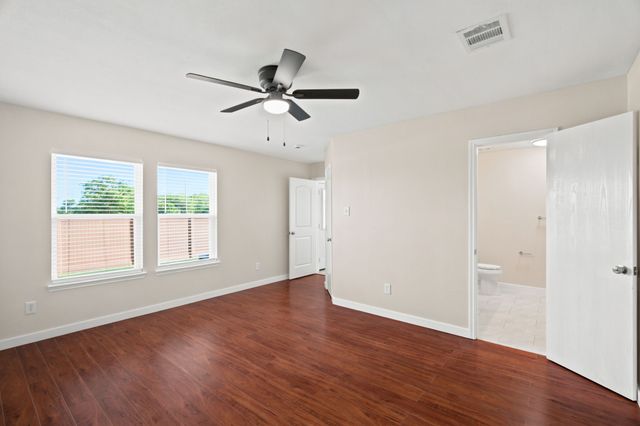 8475 Widgeon Way, Dallas, TX 75249