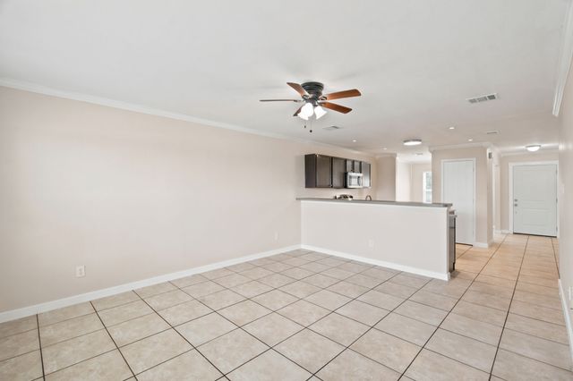 8475 Widgeon Way, Dallas, TX 75249