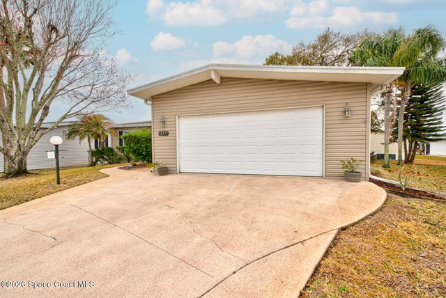 237 Sailboat Circle, Cocoa, FL 32926