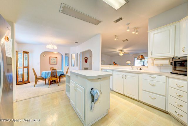 237 Sailboat Circle, Cocoa, FL 32926